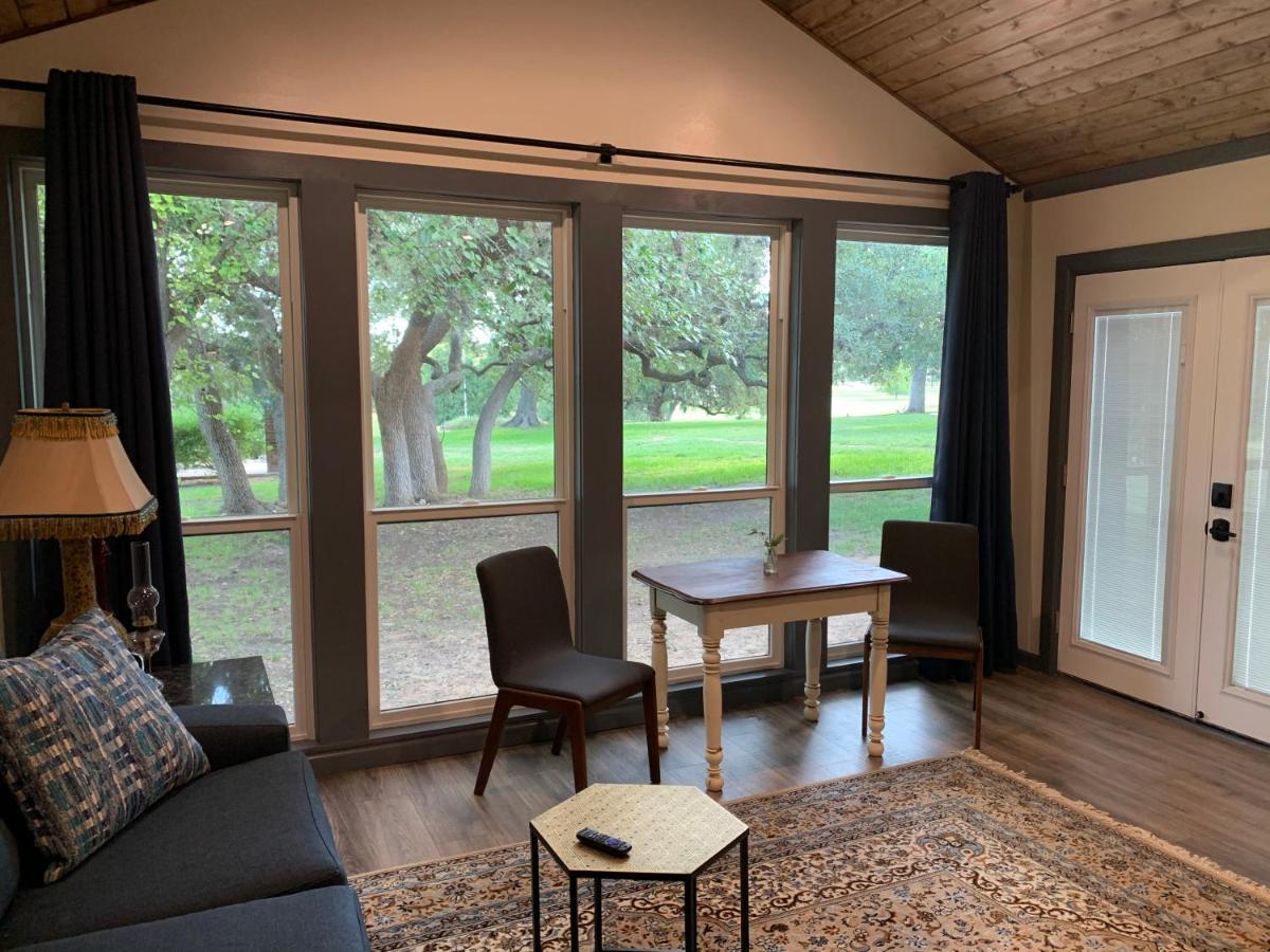 Salado Cottage Retreat Near Downtown Exterior photo
