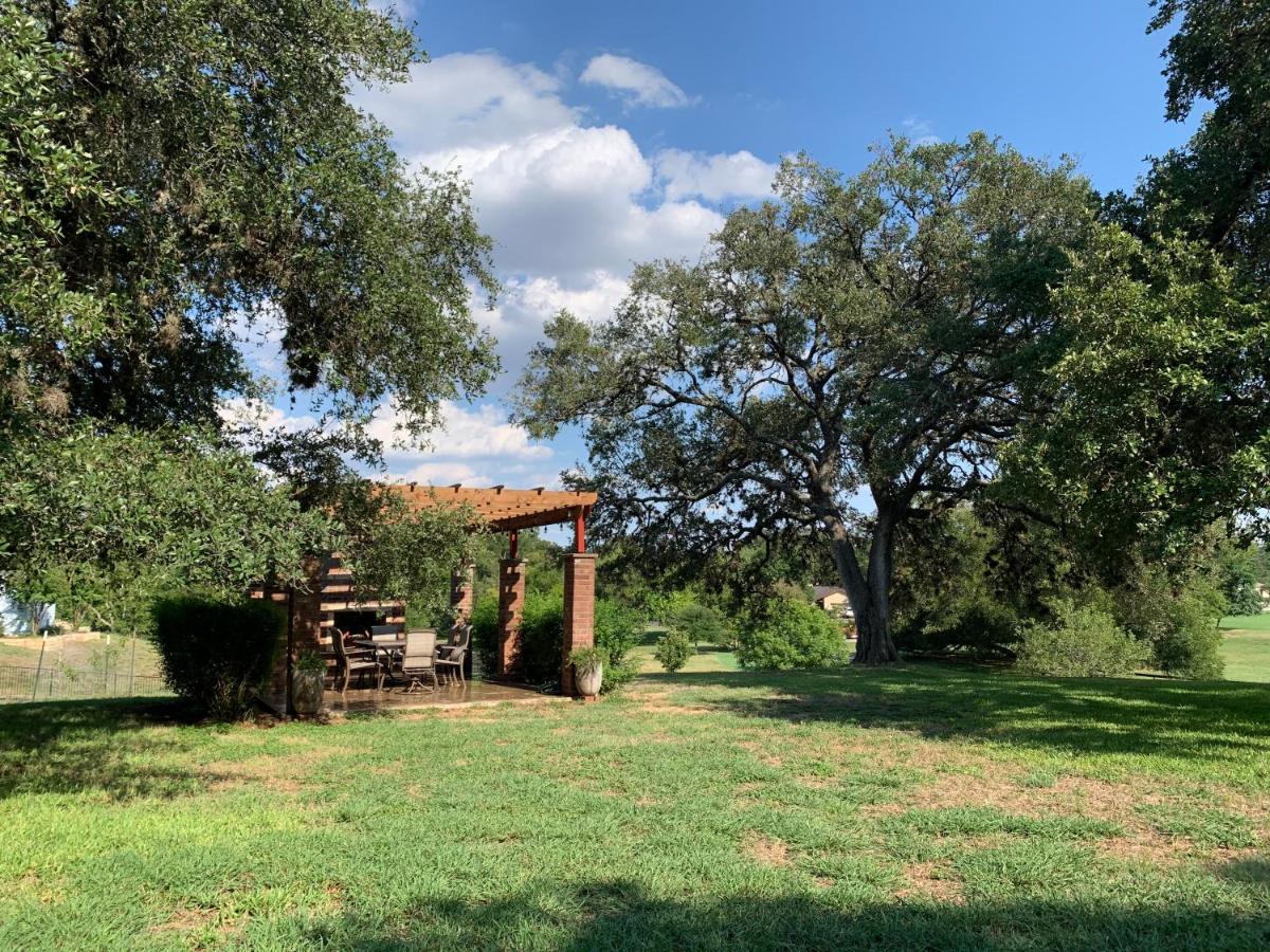 Salado Cottage Retreat Near Downtown Exterior photo